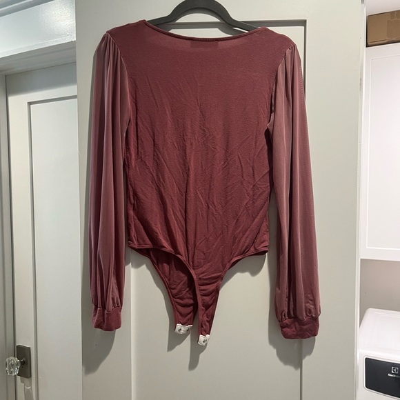 Pink long sleeve bodysuit - Picture 5 of 6